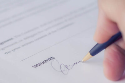 Acuerdo de venta en Bélgica: contenido y puntos de atención 1 blur close up commerce 261621 g strongoptimized