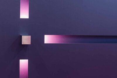 elegantes modelos de puertas, equipados con iluminaci贸n LED integrada 1 frager blog 3 led 690x3453 1